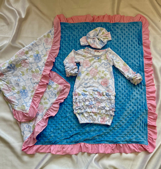 3 Piece Blanket Gown & Bow Size 0-3 Months